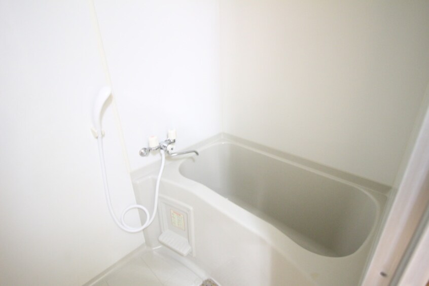 バス／シャワールーム等 ｱﾝﾌﾟﾙ-ﾙﾌｪ-ﾙＲＥＡＬＩＦＥ　Ⅱ