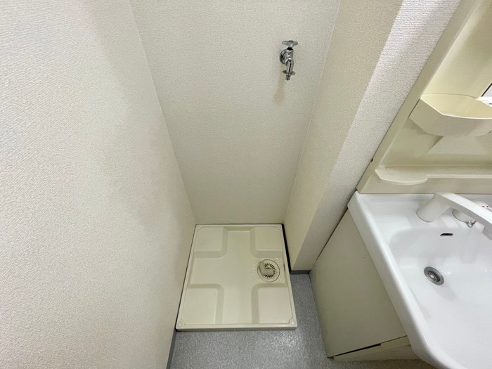 洗濯機置場 ｱﾝﾌﾟﾙ-ﾙﾌｪ-ﾙＲＥＡＬＩＦＥ　Ⅱ