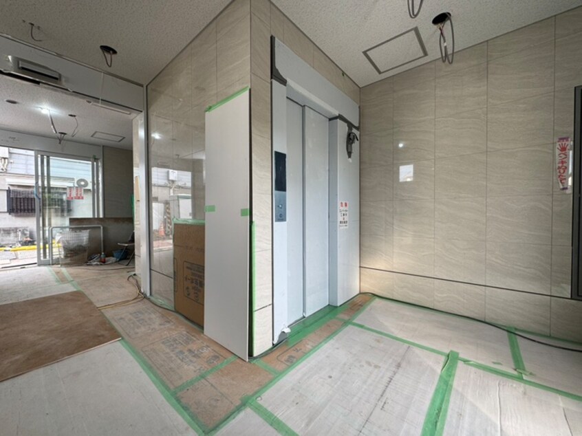 建築中 マイロード新森