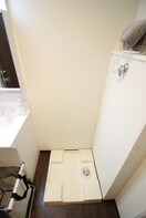 洗濯機置場 メルヴェーユ桜井谷