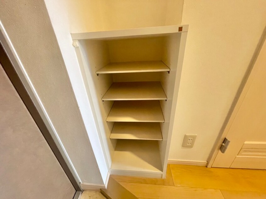 靴箱 ネオレジデンス