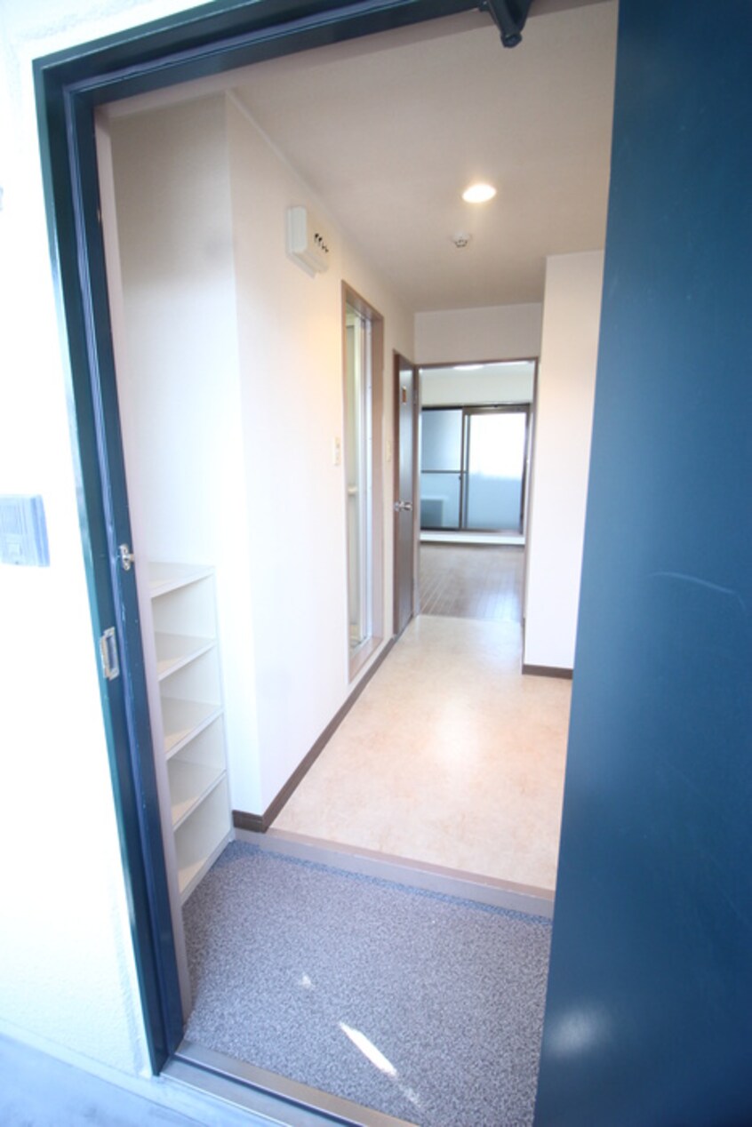 廊下 バッカスY＆T