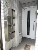 エントランス部分 ハイツ福寿