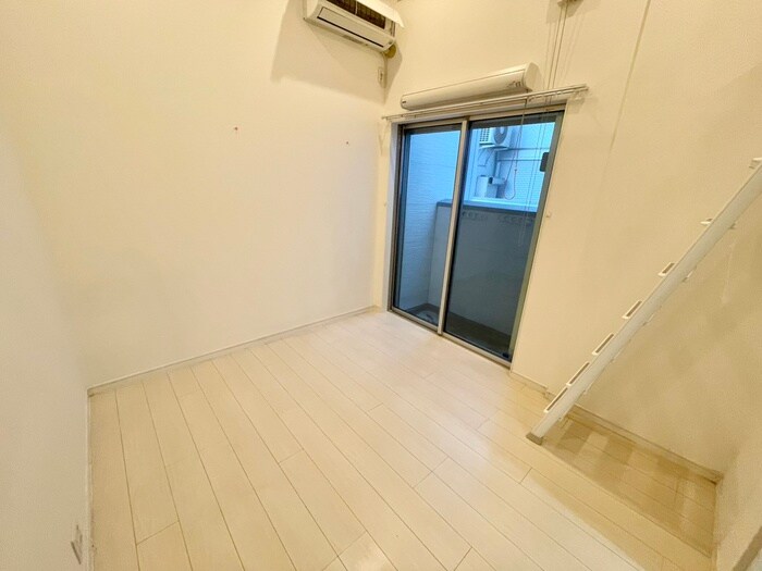 居室 クレア瓦宮