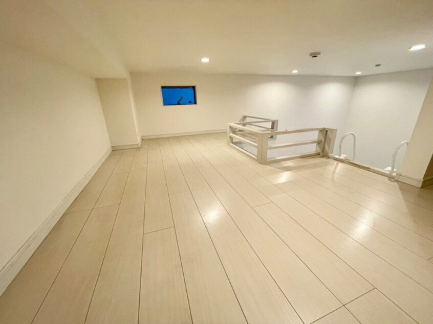 ロフト クレア瓦宮