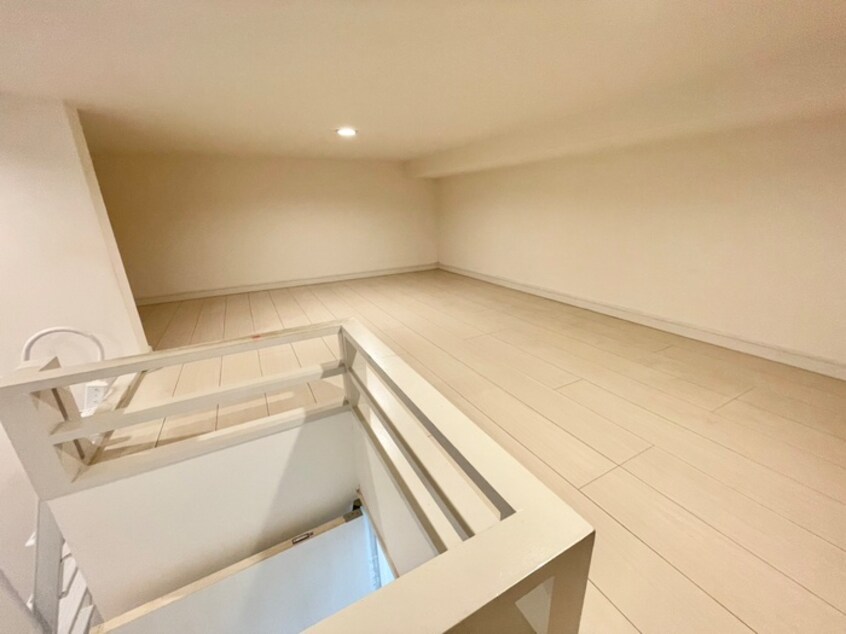 ロフト クレア瓦宮