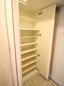 靴箱 CASAREGULUS新大阪北