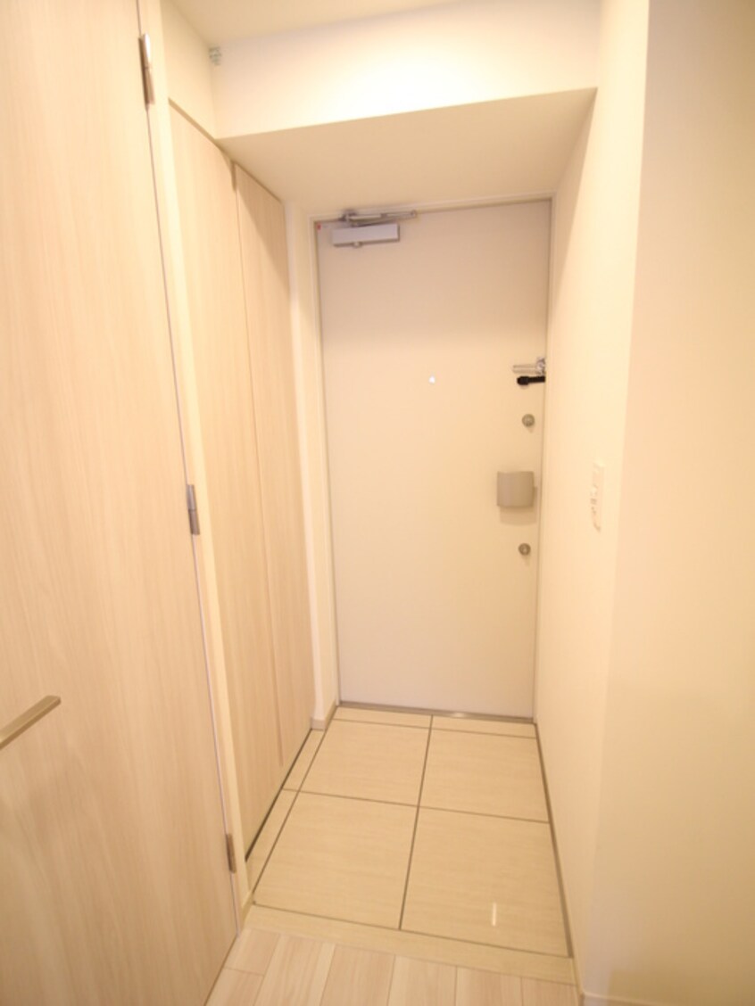 玄関 CASAREGULUS新大阪北