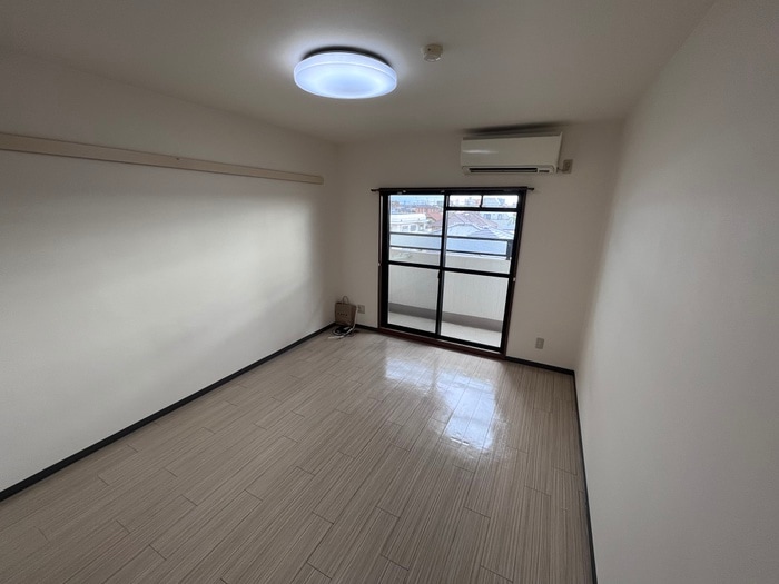 居室 セルジュＹＳ東園田