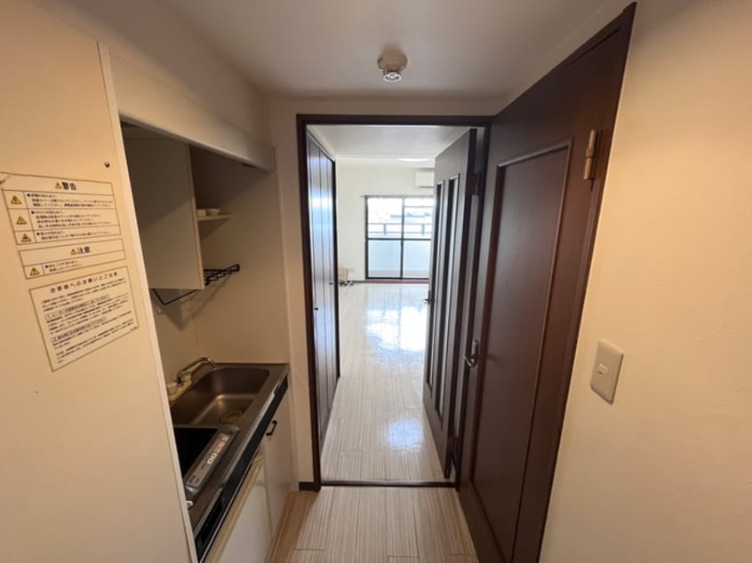 廊下 セルジュＹＳ東園田