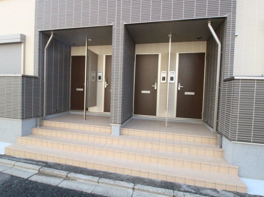 エントランス部分 ラ・ぺ北大路小山