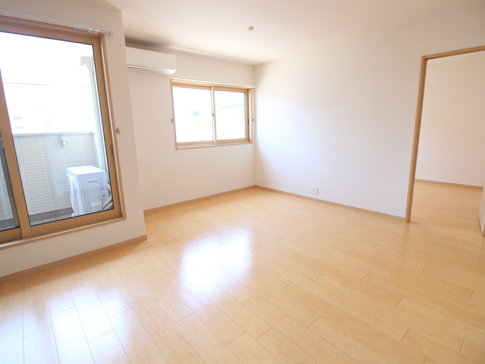 居室 ラ・ぺ北大路小山