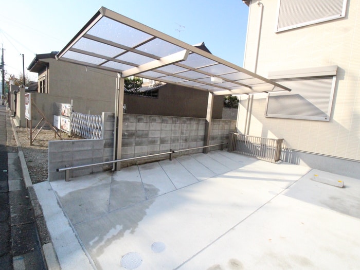 駐輪場 ラ・ぺ北大路小山