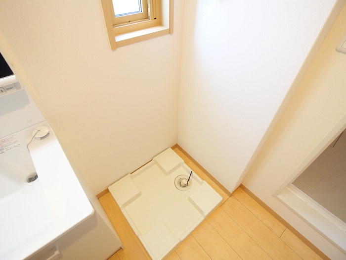 洗濯機置場 ラ・ぺ北大路小山