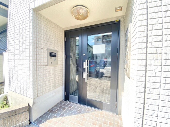 エントランス部分 ファミールコート
