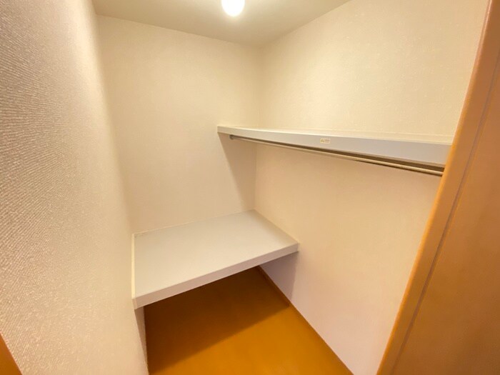 収納 ファミールコート