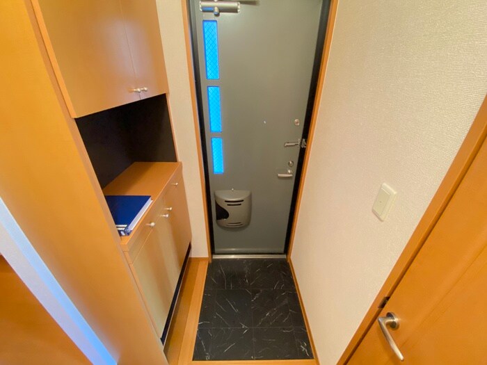 玄関 ファミールコート