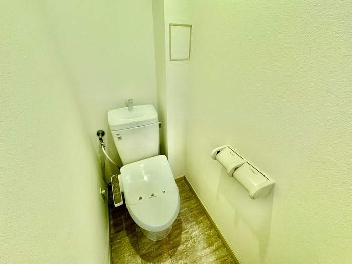 トイレ 東灘スカイハイツ(405)