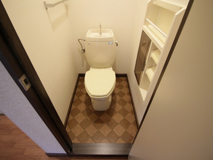 トイレ フレグランス桂　Ｂ棟