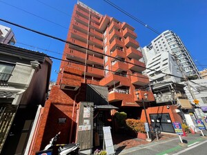 ﾗｲｵﾝｽﾞﾏﾝｼｮﾝ上六第三(１００３)