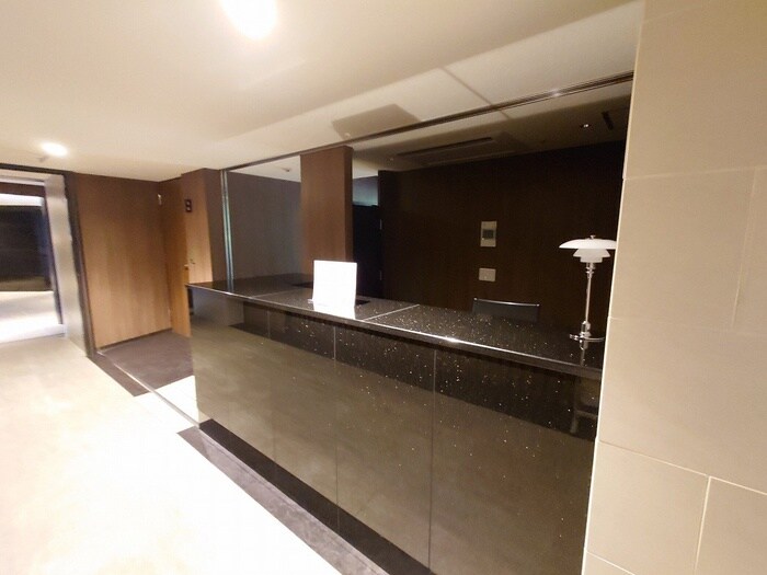 エントランス部分 ﾜｺｰﾚｻﾞ･神戸ﾄｱﾛｰﾄﾞ(817)