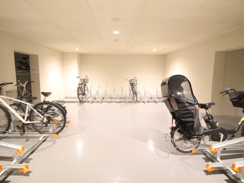 駐輪場 ﾜｺｰﾚｻﾞ･神戸ﾄｱﾛｰﾄﾞ(817)
