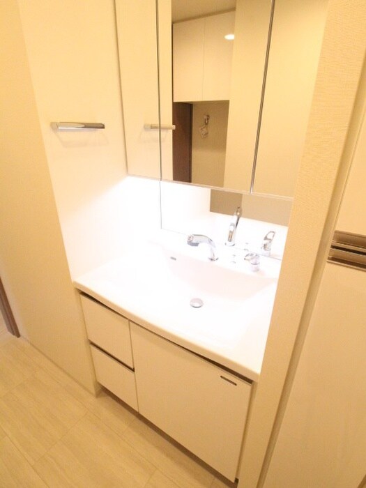 洗面 ﾜｺｰﾚｻﾞ･神戸ﾄｱﾛｰﾄﾞ(817)