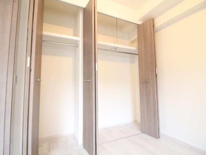 収納 ﾜｺｰﾚｻﾞ･神戸ﾄｱﾛｰﾄﾞ(817)