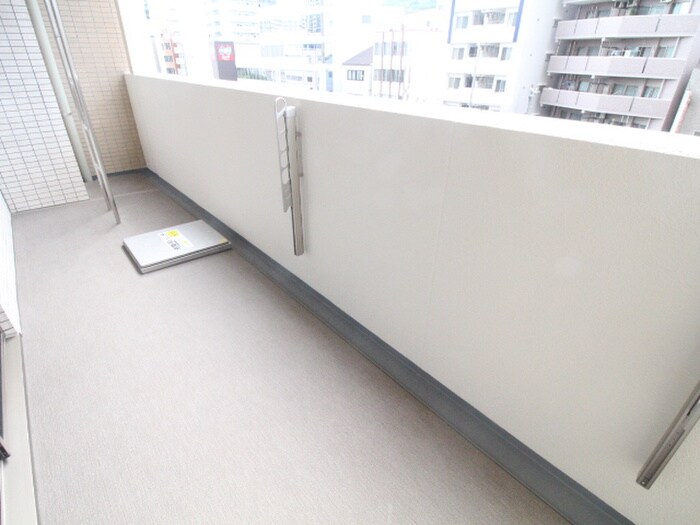 ベランダ・バルコニー ﾜｺｰﾚｻﾞ･神戸ﾄｱﾛｰﾄﾞ(817)