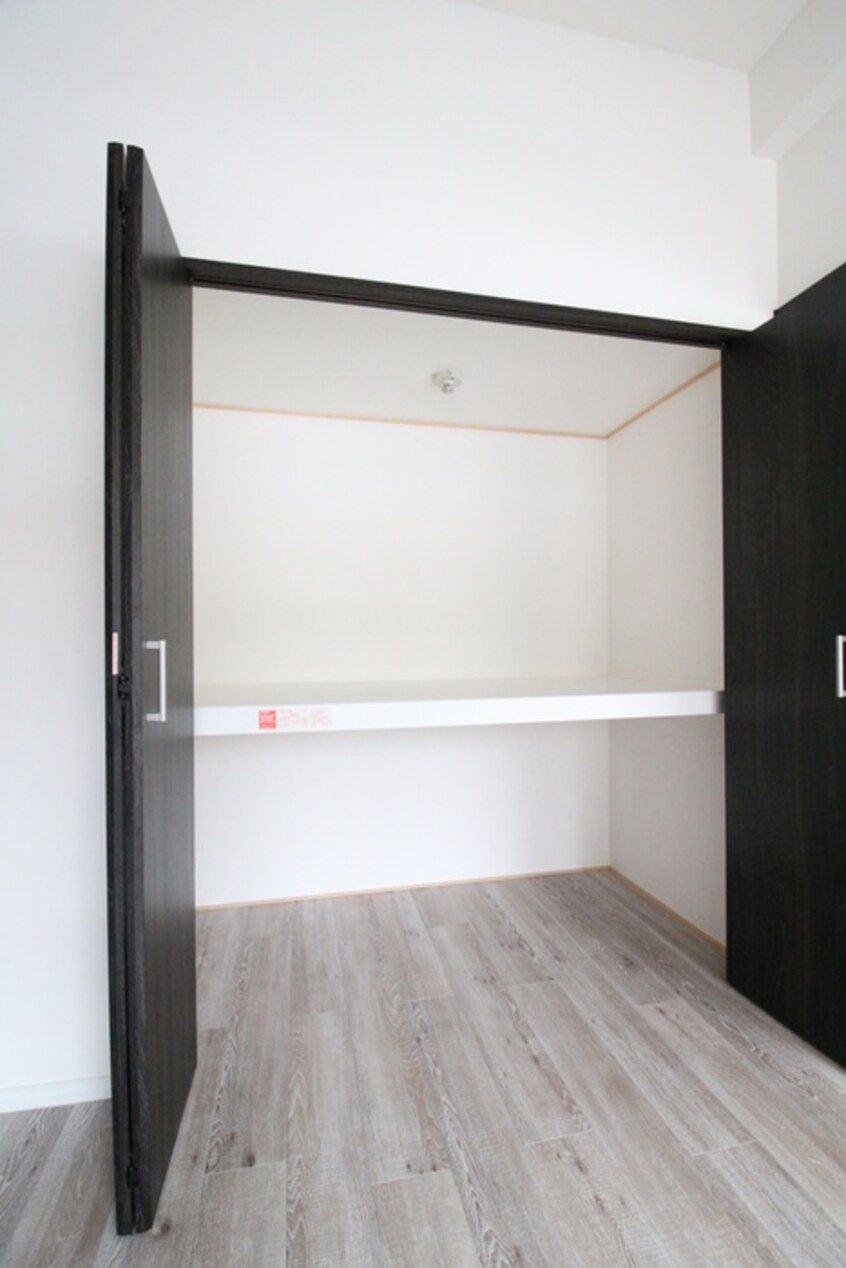 収納 エンブレムコ－ト