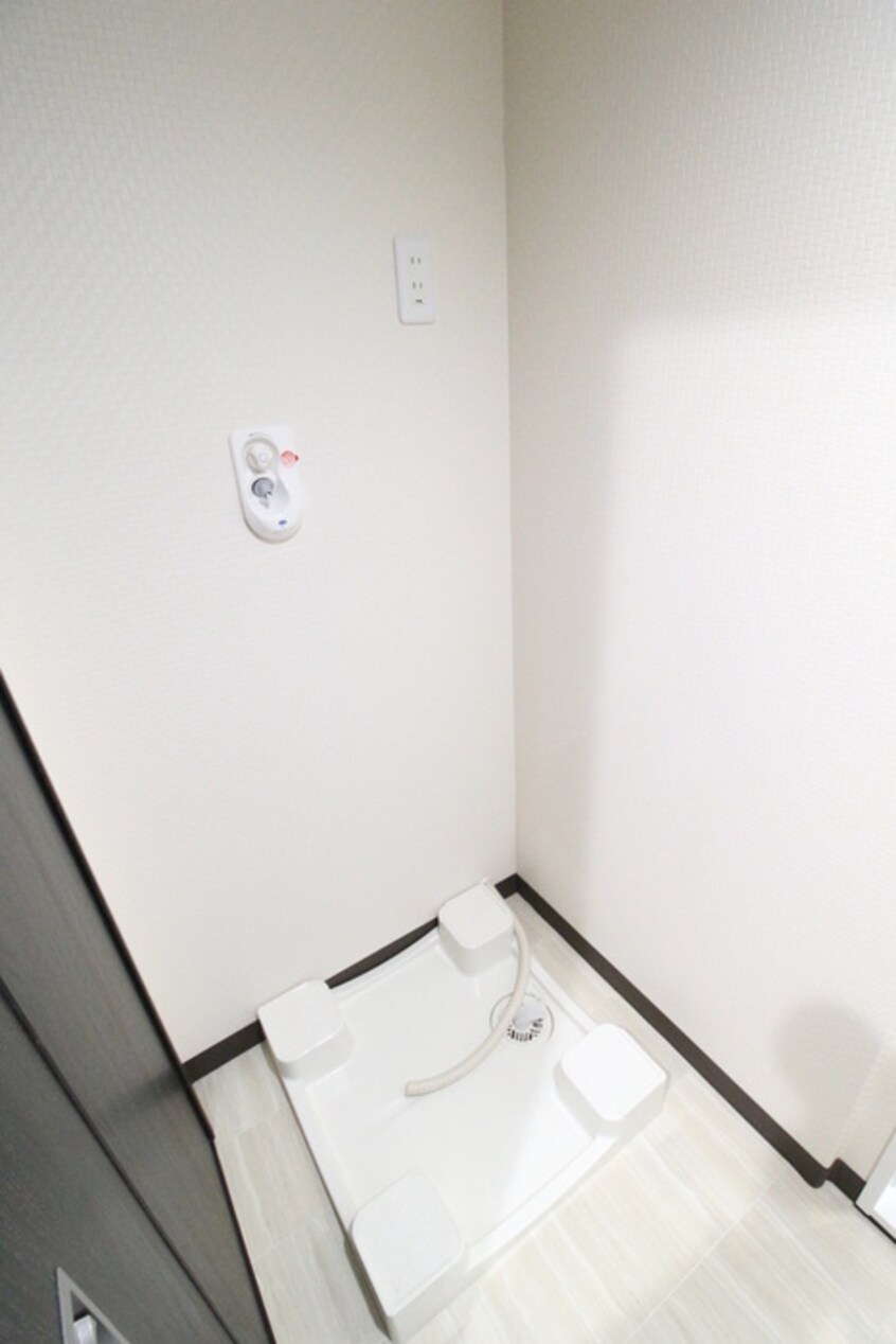 洗濯機置場 エンブレムコ－ト