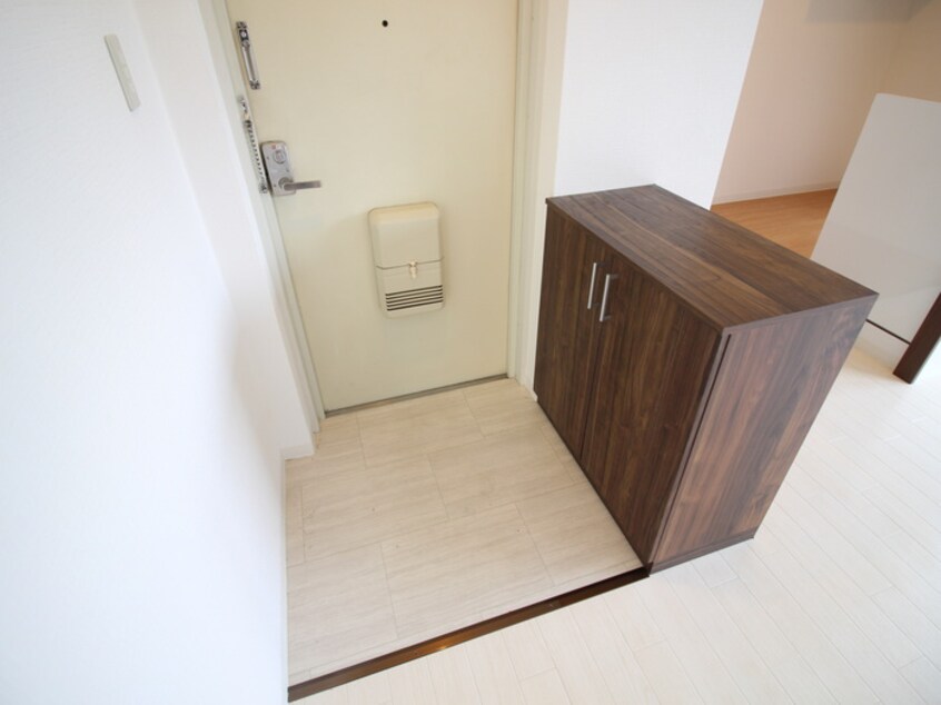 玄関 エルベ茨木