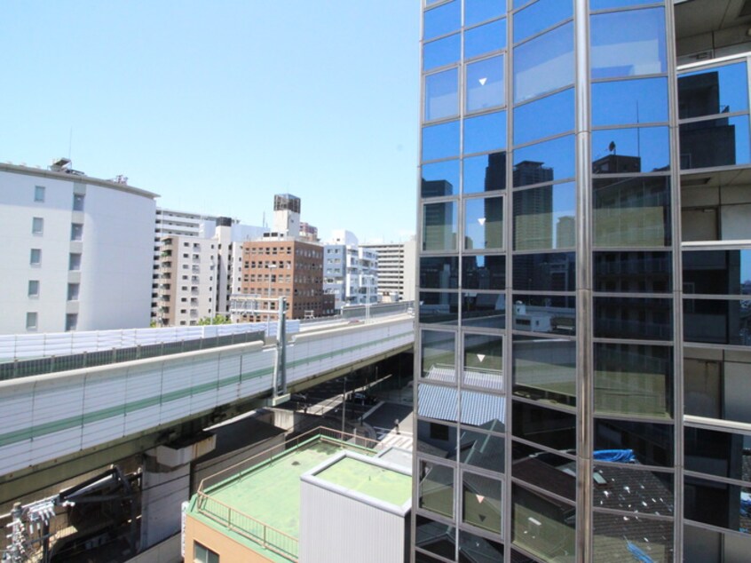 室内からの展望 シ－ズ・アパ－トメント中之島