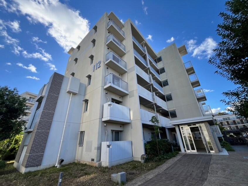 外観写真 アルビス緑丘１１２号棟