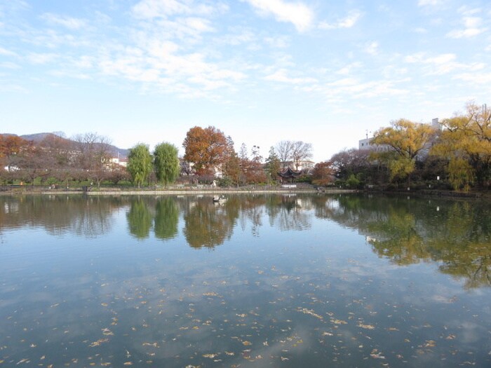 水月公園(公園)まで400m アルビス緑丘１１２号棟