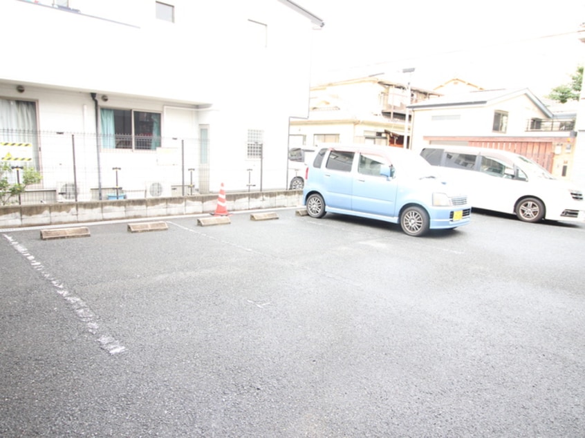 駐車場 ル　ボヌ－ル