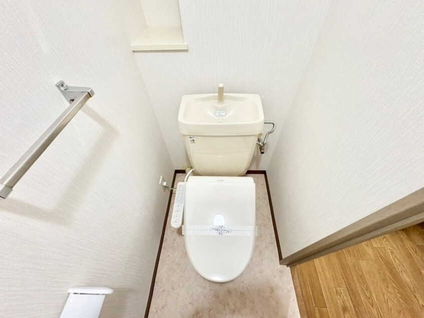 トイレ 東香里野村マンション