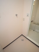 洗濯機置場 レオハイム木屋