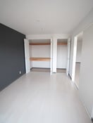 居室 レオハイム木屋