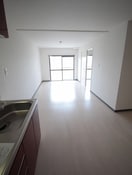 居室 レオハイム木屋