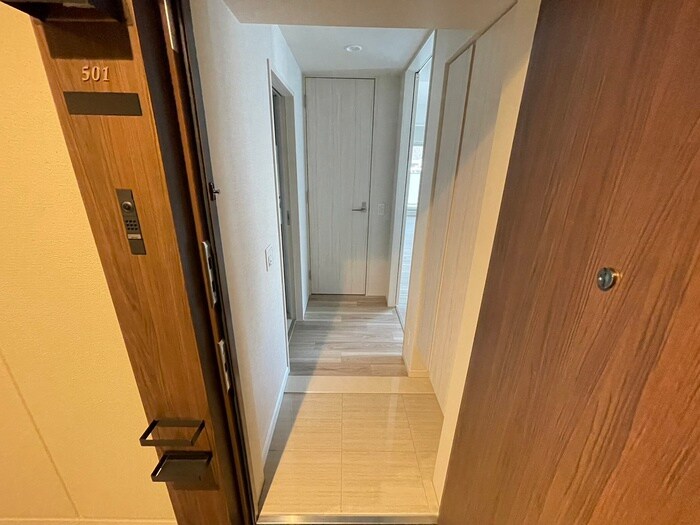 玄関 ﾜｺｰﾚｻﾞ･神戸旧居留地ﾚｼﾞﾃﾞﾝｽﾀﾜｰ