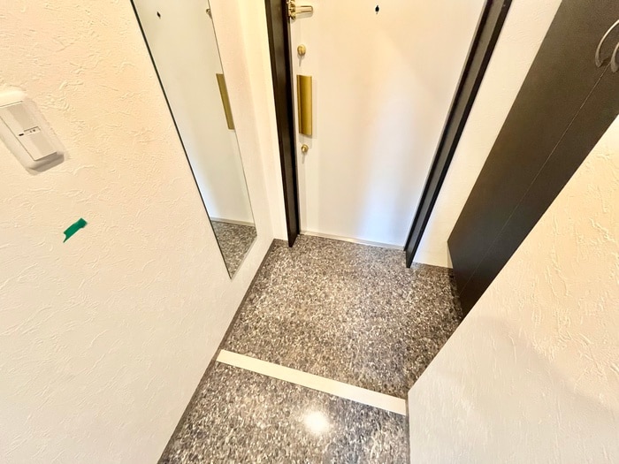 玄関 ＯＮＬＹ　ＯＮＥ　鶴の荘