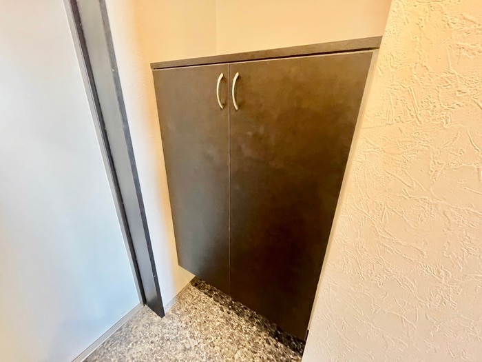 靴箱 ＯＮＬＹ　ＯＮＥ　鶴の荘