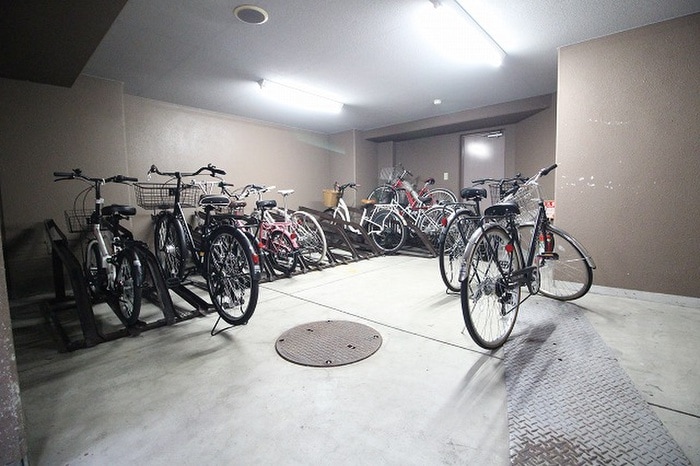 駐輪場 ベラジオ四条堀川(705)