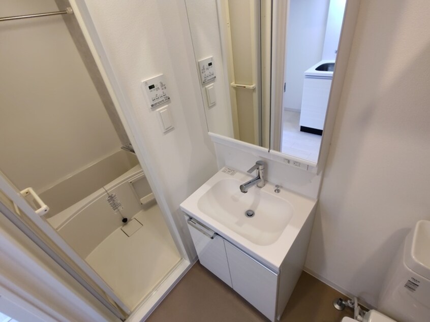 洗面 ｱﾄﾞﾊﾞﾝｽ江坂東ﾃﾞﾊﾟｰﾙ(403)