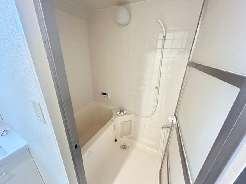 バス／シャワールーム等 エクレール