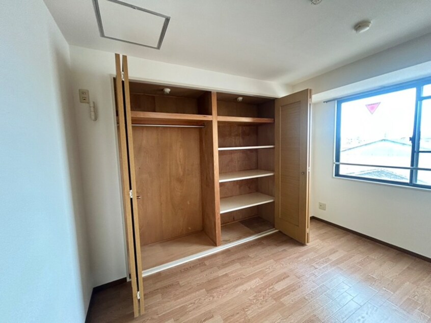 収納 エクレール