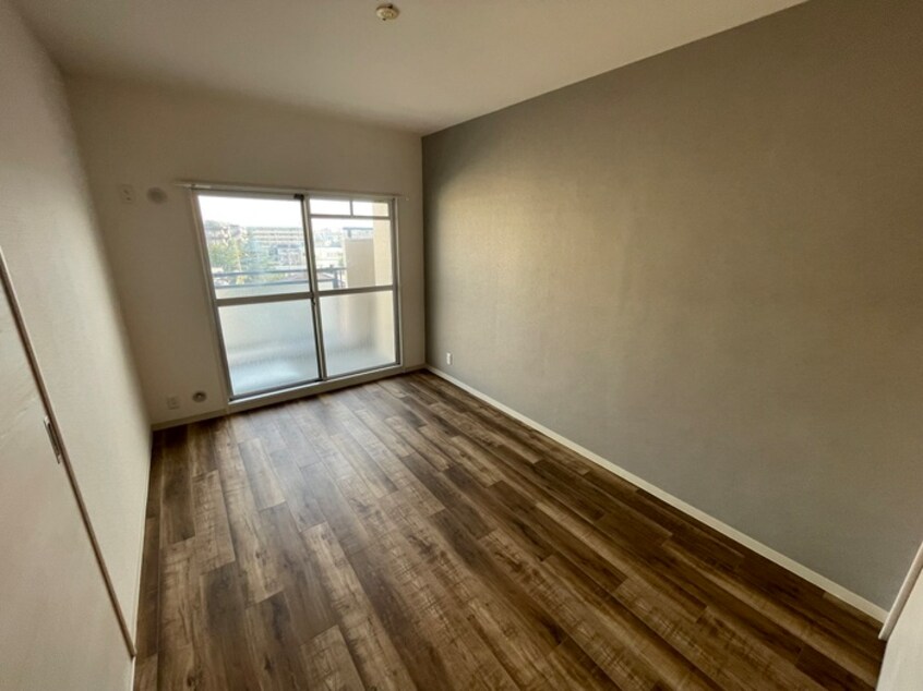 居室 アウフヘ－ベン東宝塚