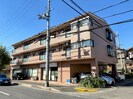 カサベルデの外観