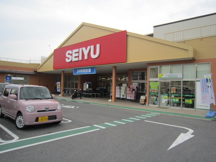 SEIYU(スーパー)まで250m クレセ－ル和泉